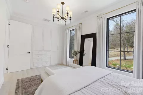 Bedroom - 107 Lee Ln, Mars Hill, NC 28754 photo 4 of 4