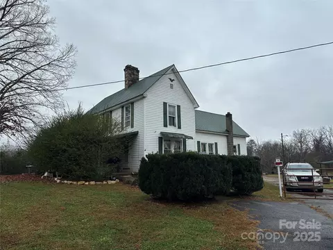 1632 Vein Mountain Rd, Nebo, NC 28761