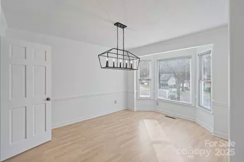 19606 Grasmere Pl, Cornelius, NC 28031 photo 4