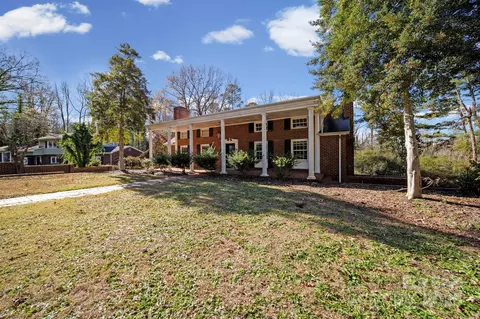 415 Love Ln, Rockingham, NC 28379