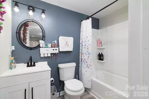 Bath - 98 Ring Sw Ave SW, Concord, NC 28025 photo 1 of 2