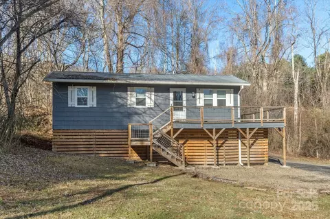 529 Bailey Rd, Asheville, NC 28806