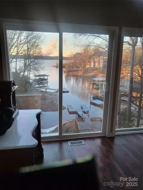 29034 Snapper Pt, Tega Cay, SC 29708 photo 5
