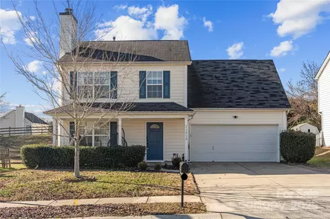 11512 Chapeclane Rd, Charlotte, NC 28278