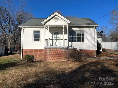 1416 W Park Ave, Albemarle, NC 28001