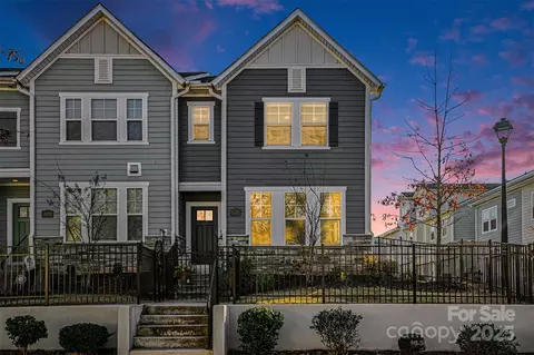 1104 Drummond Ave, Charlotte, NC 28205