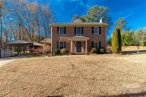 1652 Village Ct, Rock Hill, SC 29732