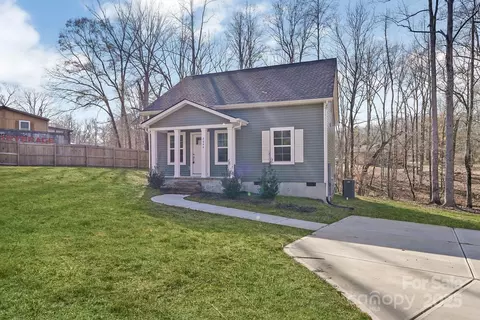 Exterior - 2644 Downey Dr, Lancaster, SC 29720 photo 2 of 3