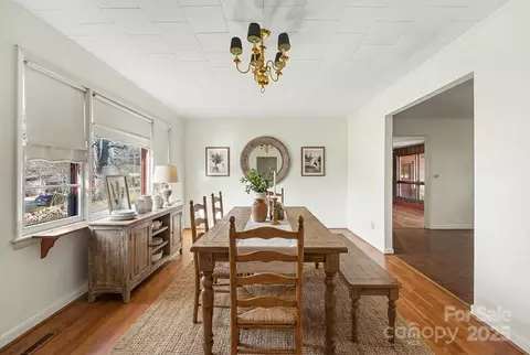 Dining - 3442 Lester St, Conover, NC 28613 photo 1 of 1