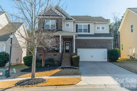 1817 Sapphire Meadow Dr, Fort Mill, SC 29715