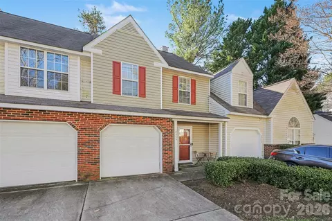 4557 Antelope Ln, Charlotte, NC 28269