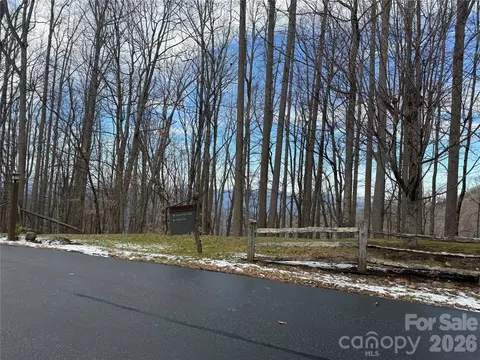 1 Sunset Point Road #1/5, Burnsville, NC 28714