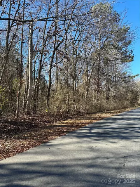 105 Como Dr, Shelby, NC 28150
