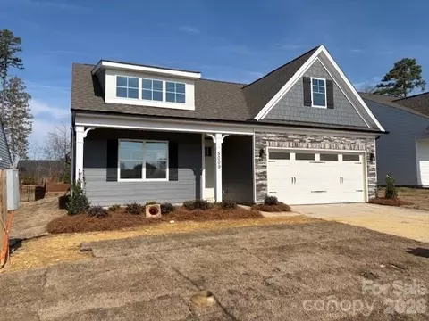 5009 Raging Creek Dr, Indian Trail, NC 28079