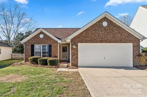 4962 Bentgrass Run Dr, Charlotte, NC 28269
