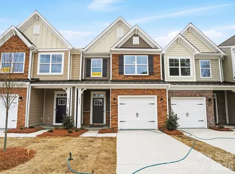4263 Black Ct, Harrisburg, NC 28075