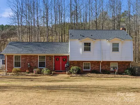 9941 Ferguson Rd, Charlotte, NC 28227