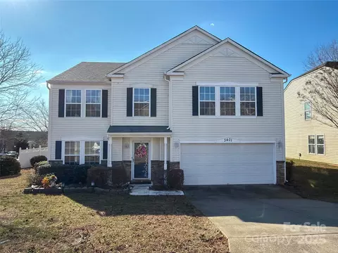 3401 Pikes Peak Dr, Gastonia, NC 28052