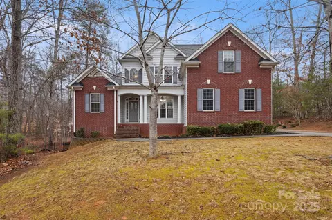 6655 Maple Spring Ct, Denver, NC 28037