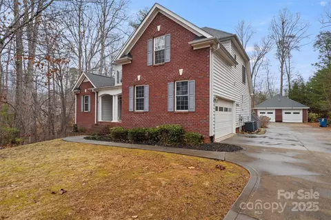 6655 Maple Spring Ct, Denver, NC 28037 photo 3