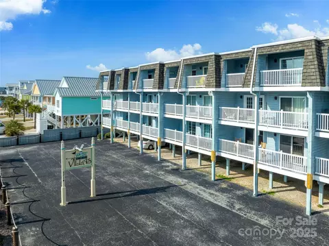 2714 W Beach Dr, Oak Island, NC 28465