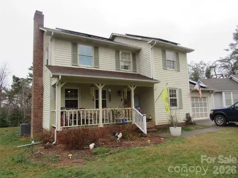 19 Westminster Dr, Asheville, NC 28804