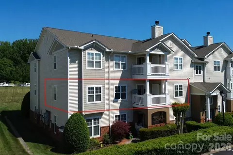 17113 Doe Valley Ct, Cornelius, NC 28031