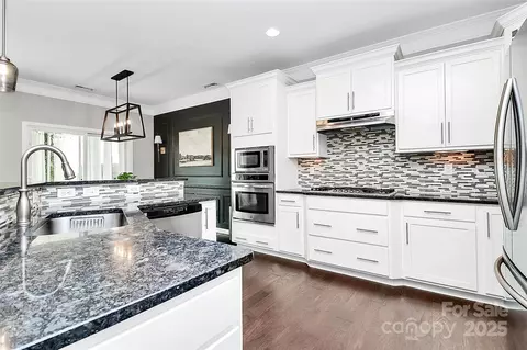 4004 Highgate Ln, Lancaster, SC 29720 photo 12