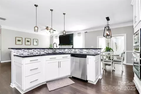 4004 Highgate Ln, Lancaster, SC 29720 photo 13