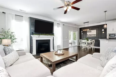 4004 Highgate Ln, Lancaster, SC 29720 photo 9