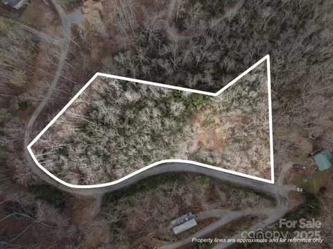 1443 Old Mill 89 Rd #8/9, Hendersonville, NC 28792