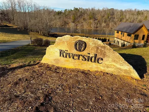2 River 1r Run #1R, Asheville, NC 28804
