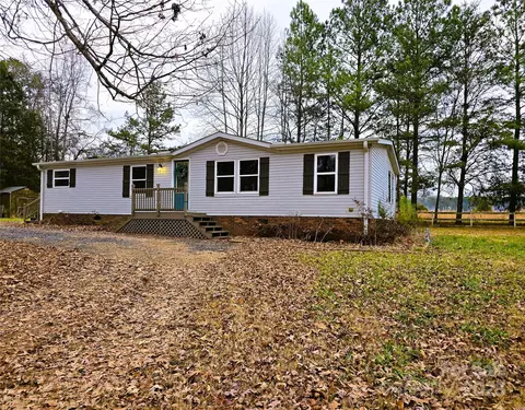 130 Autumn Glen Dr, Rockwell, NC 28138
