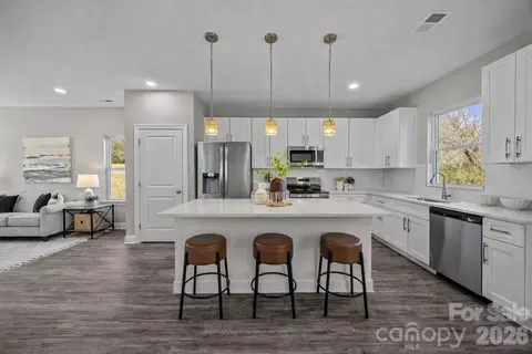 1813 Shuford Rd, Lincolnton, NC 28092