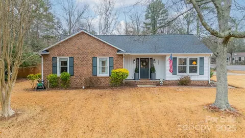 1245 Berryhill Ln, Rock Hill, SC 29732