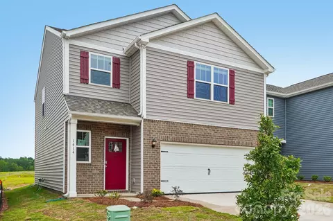 1414 Mammoth Rd, Hickory, NC 28602