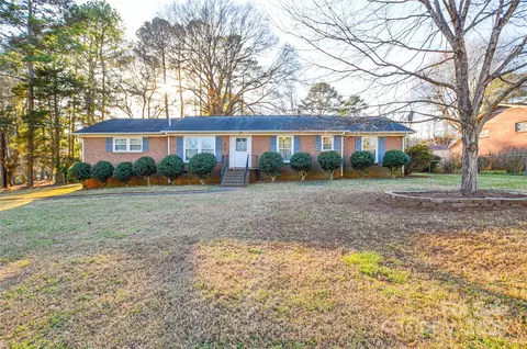 1220 Regehr Ave, Charlotte, NC 28214