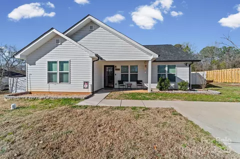 614 Wagner Cir, Gastonia, NC 28054