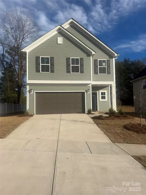 3011 Breslin St, Charlotte, NC 28214