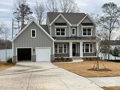 726 Watercourse Way, Belmont, NC 28012