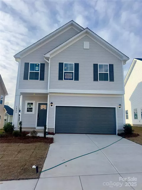 3026 Breslin St, Charlotte, NC 28214