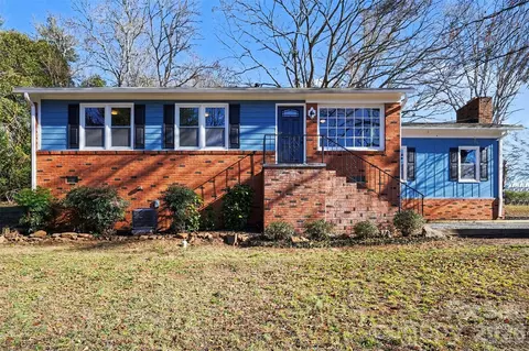 1320 Kings Cir, Shelby, NC 28150