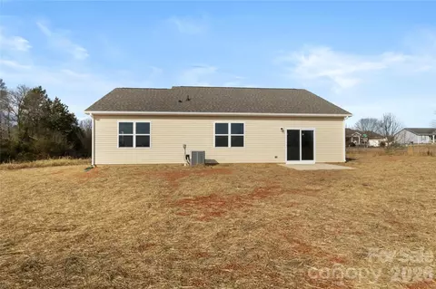 104 Willies Ln, Olin, NC 28660 photo 15