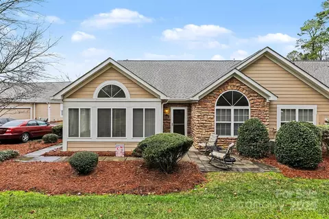 8051 Sultana Cir, Charlotte, NC 28227