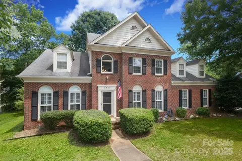 9900 Colvard Cir, Charlotte, NC 28269