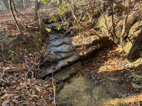 000 Small Creek Rd, Brevard, NC 28712