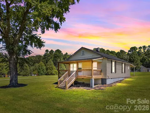 3840 Old Mocksville Rd, Salisbury, NC 28144