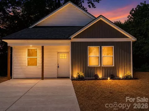 113 W Spencer St, East Spencer, NC 28039