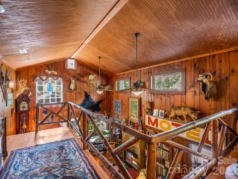Entry Way - 712 Main St, Chimney Rock, NC 28720 photo 2 of 4