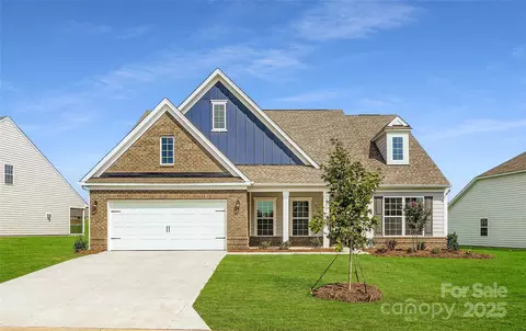 2252 Moon Crest 150 Rd #150, Lancaster, SC 29720